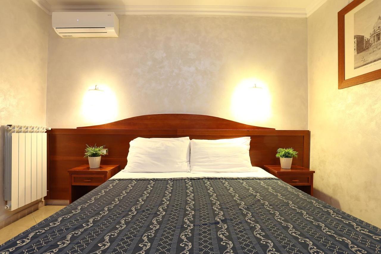 Adorasuite B&B Rome Extérieur photo